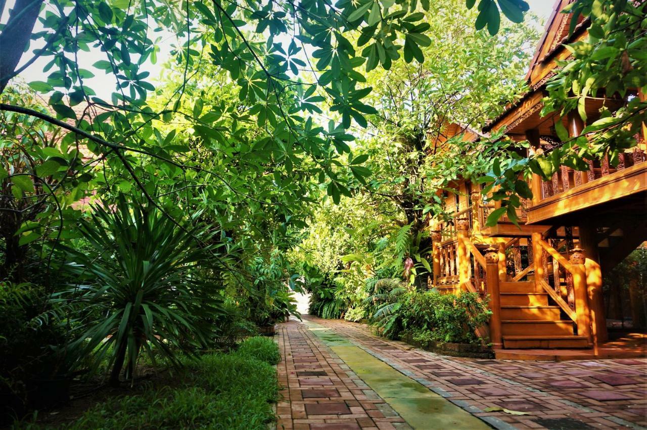 Ruen Tai Boutique Villa Phuket Exterior photo